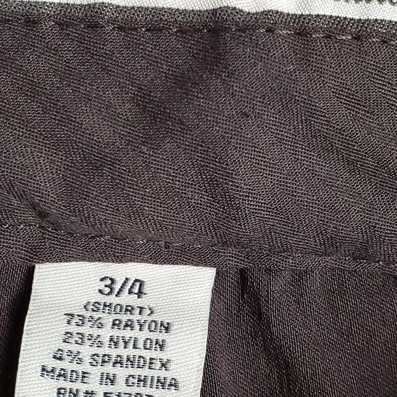 Studio Y Size 3/4 short Brown Dress Pants - Picture 6 of 8